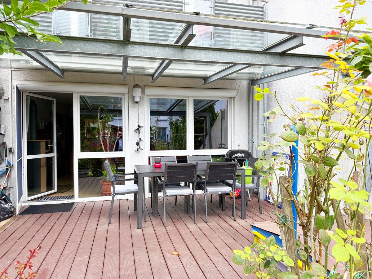 Überdachte Terrasse